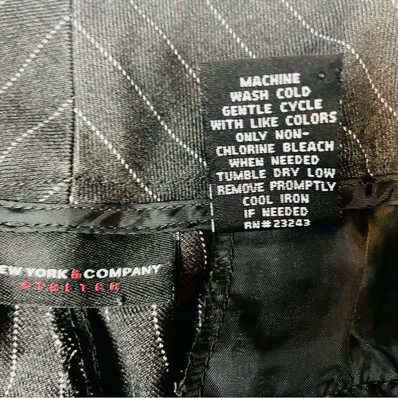 New York & Company Women’s Gray Pinstripe Dress Pants. Stretch. Size 10 Tall. - Picture 7 of 7